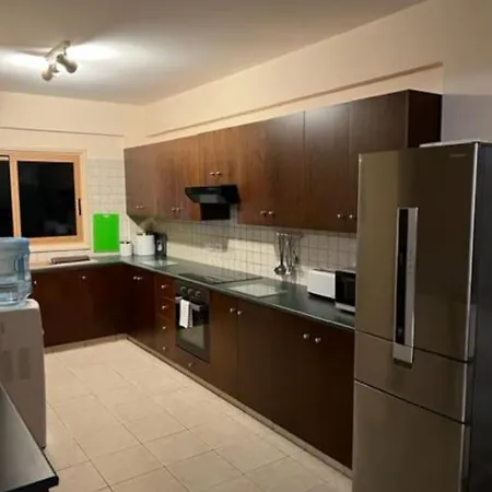 Palm 3 Bedrooms - Sleeps 6 Villa Ajía Nápa