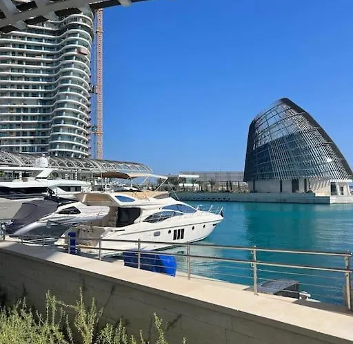 Palm 3 Bedrooms - Sleeps 6 Villa *